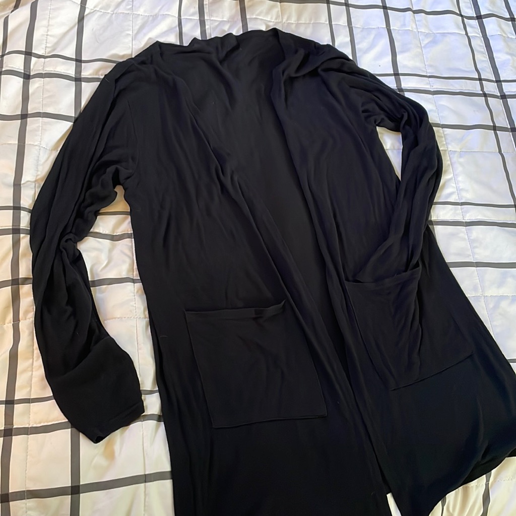 Zyia Black Women's Sweater